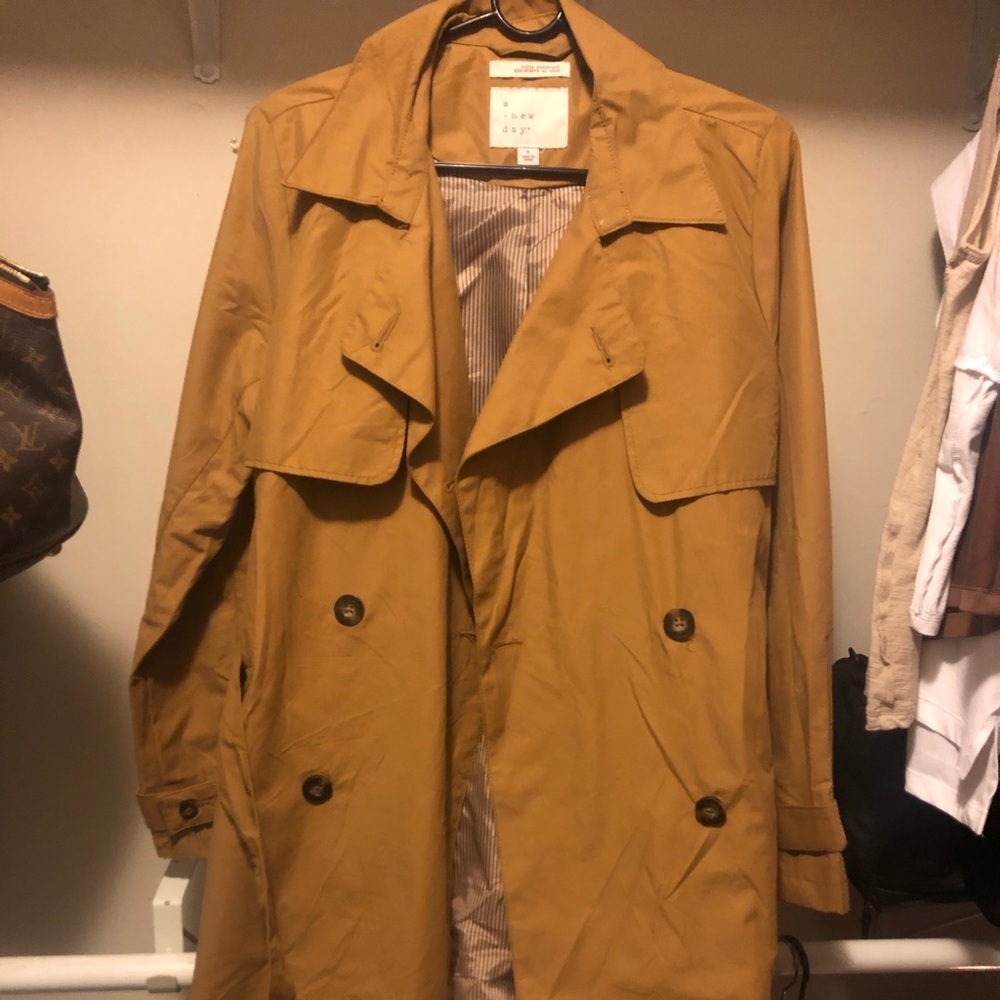Trench coat